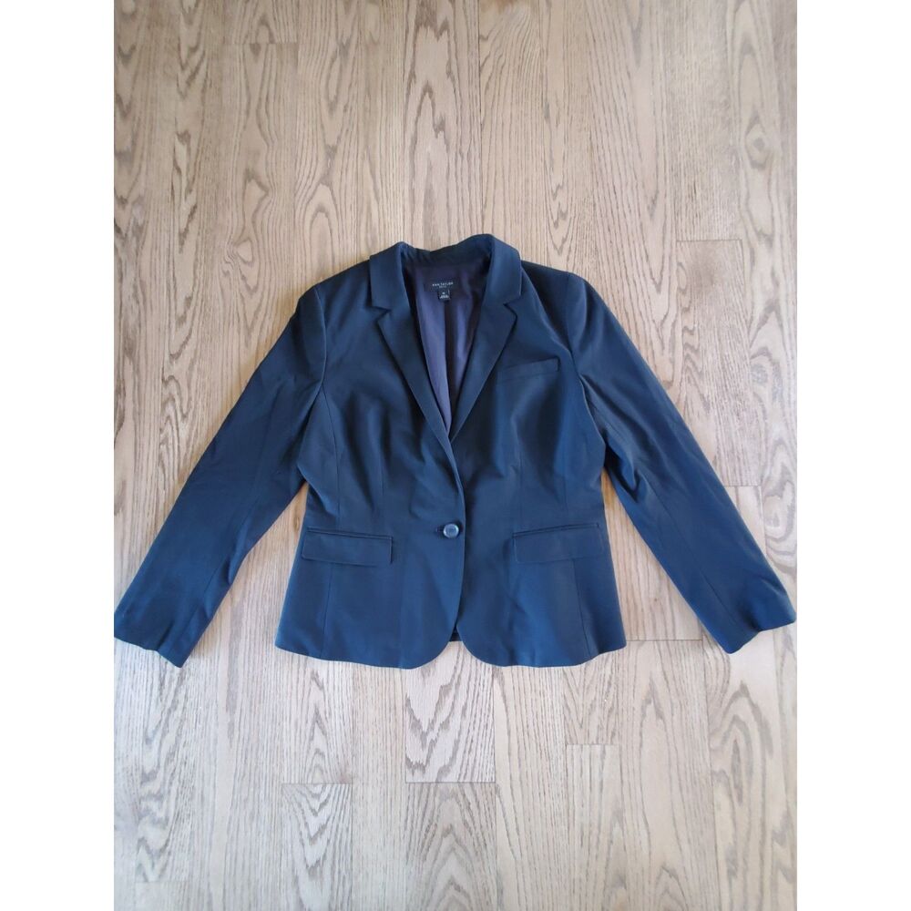 Ann Taylor Women's 10P Single Button Black Blazer Corporatechic Office EUC